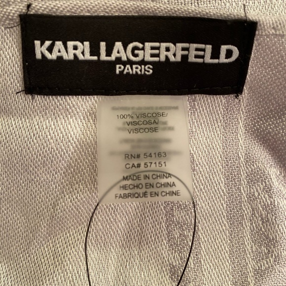 Karl Lagerfeld Floral Pashmina Shawl Scarf - Picture 2 of 7